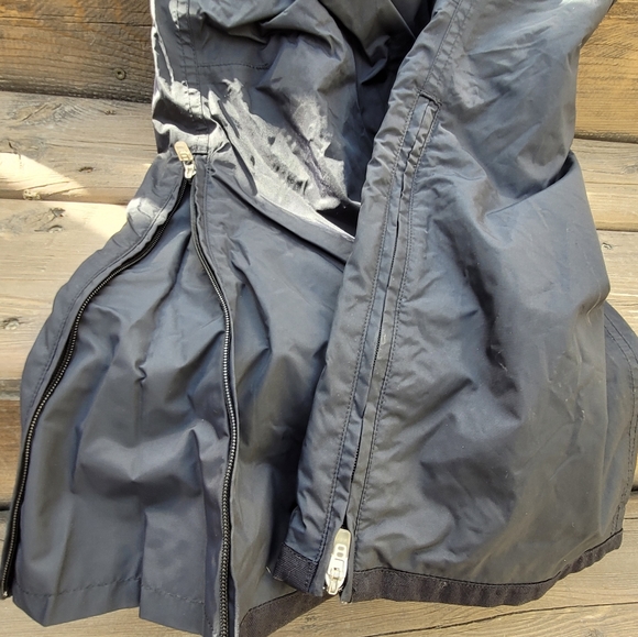 Size 12 junior light snow pants - Picture 4 of 9